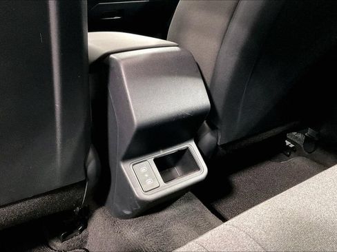 Used 2025 Kia K4 FWD image 28
