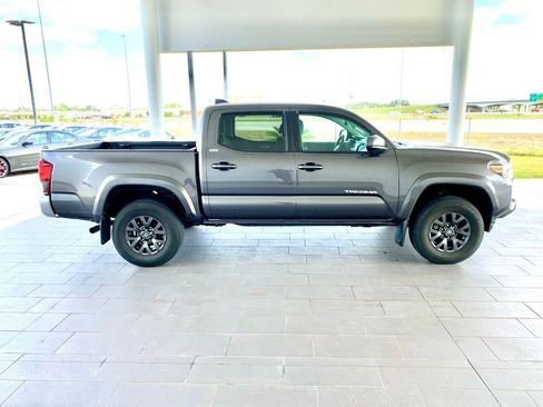 Used 2023 Toyota Tacoma SR5 image 4