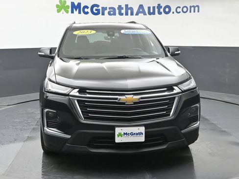 Used 2023 Chevrolet Traverse LT w/ LT Premium Package AWD/4WD image 5