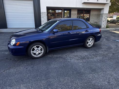 Used 2002 Subaru Impreza RS AWD/4WD image 2