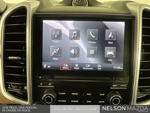 Used 2017 Porsche Cayenne image 35