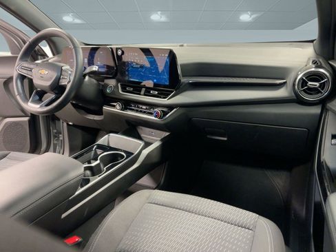 Certified 2025 Chevrolet Equinox LT image 29