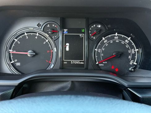 Used 2024 Toyota 4Runner SR5 RWD image 17