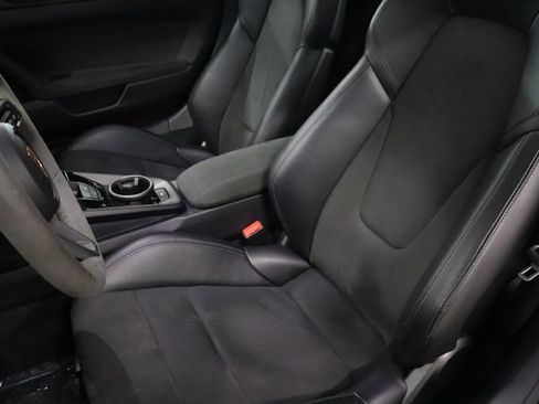 Used 2024 Porsche 911 Carrera GTS w/ Premium Package image 13