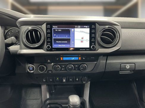 Used 2023 Toyota Tacoma TRD Sport w/ TRD Premium Sport Package AWD/4WD image 9