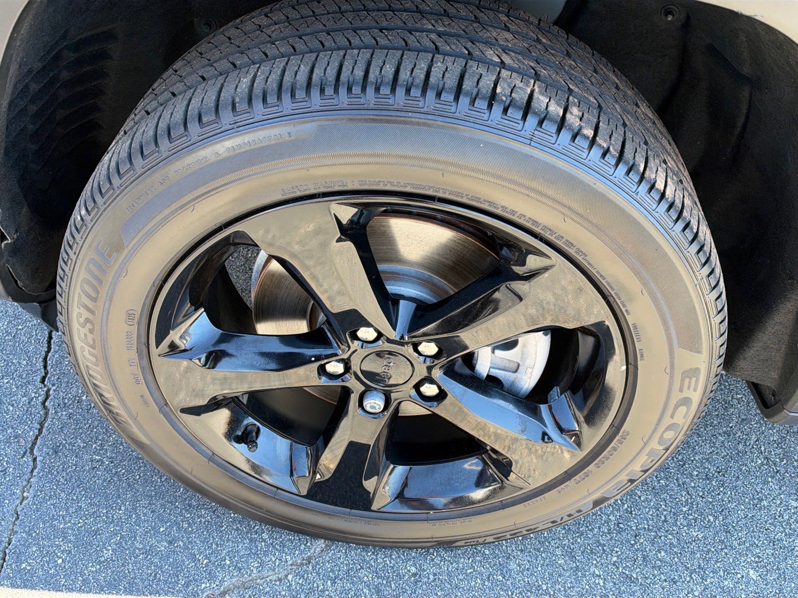 Used 2022 Jeep Grand Cherokee L Limited RWD image 7