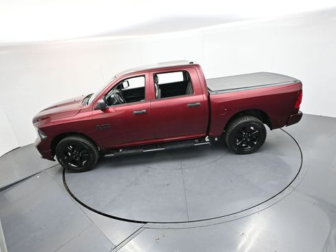 Used 2018 RAM 1500 Express w/ Express Value Package AWD/4WD image 22