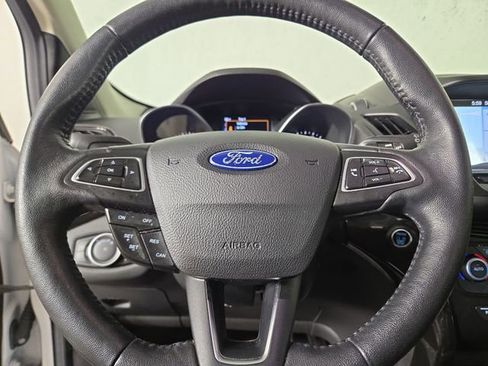 Used 2018 Ford Escape Titanium image 21
