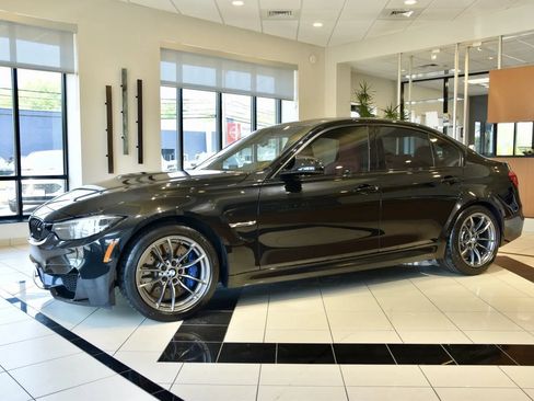 Used 2018 BMW M3 RWD image 3