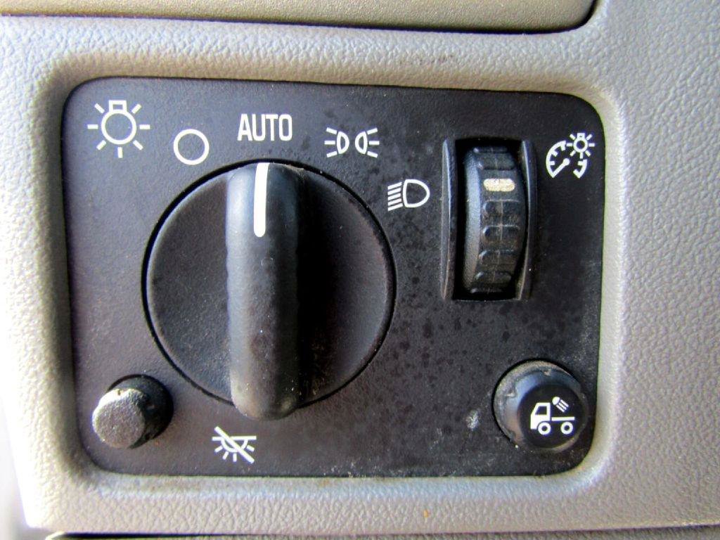 Used 2008 GMC Canyon W/T w/ Mid Box Prep Package RWD image 12