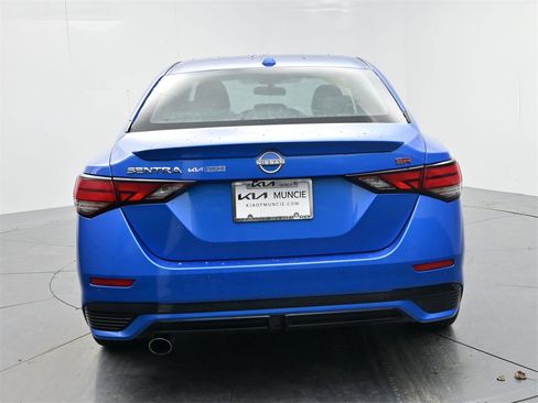 Used 2024 Nissan Sentra SR w/ SR Premium Package image 7