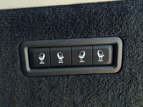 Used 2022 Jeep Grand Wagoneer Series I image 50