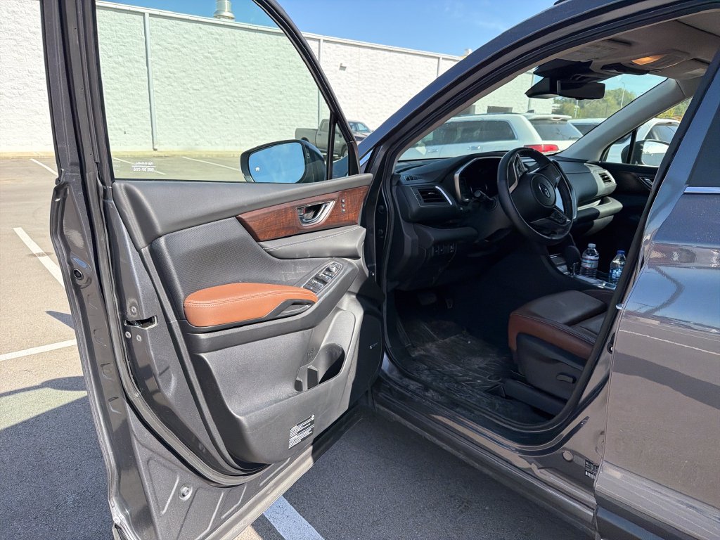 Used 2024 Subaru Ascent Touring w/ Popular Package #2 AWD/4WD image 19