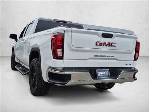 Used 2022 GMC Sierra 1500 SLE image 7
