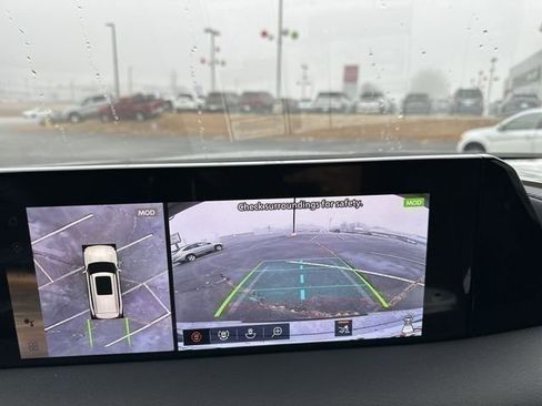 New 2026 Nissan Armada SL image 23