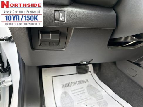 New 2026 GMC Canyon Elevation w/ Convenience Package image 17