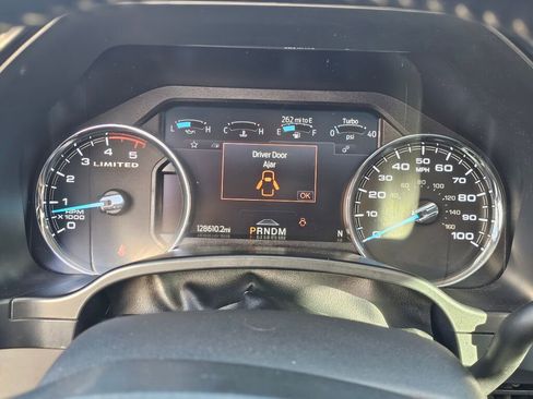 Used 2021 Ford F350 Limited w/ FX4 Off-Road Package image 33