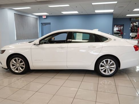 Used 2019 Chevrolet Impala LT w/ LT Leather Package FWD image 2