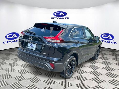 Used 2024 Mitsubishi Eclipse Cross LE AWD/4WD image 4