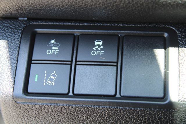Used 2019 Honda Civic EX-L image 19