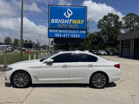 Used 2018 BMW 530i RWD image 2