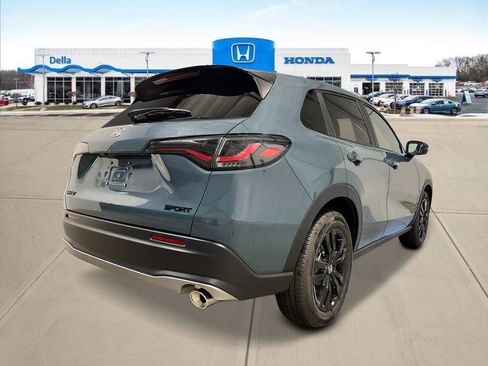 New 2026 Honda HR-V Sport image 3