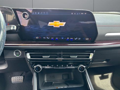 New 2026 Chevrolet Traverse RS AWD/4WD image 12