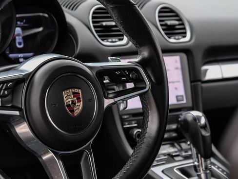 Used 2017 Porsche 718 Cayman S RWD image 15