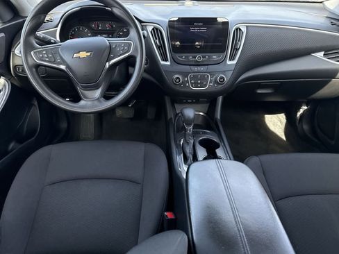 Used 2024 Chevrolet Malibu LT image 15