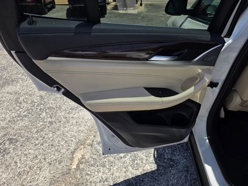 Used 2019 BMW X3 sDrive30i w/ Premium Package RWD image 12