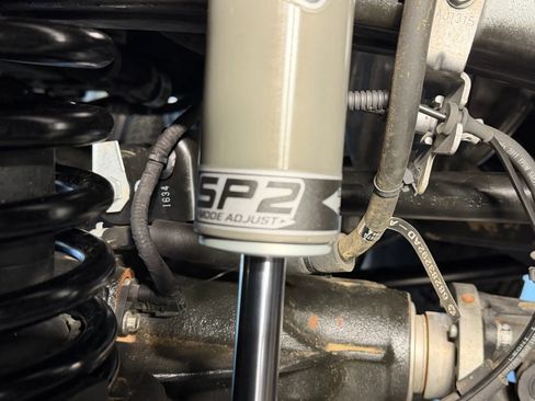 Used 2025 Jeep Wrangler Unlimited Rubicon image 25