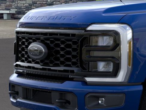 New 2026 Ford F350 Lariat w/ Black Appearance Package image 18
