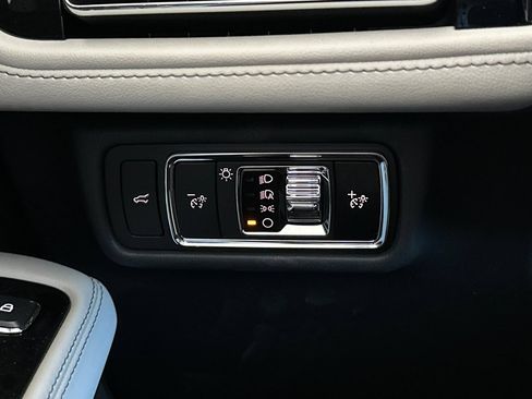 New 2026 Lincoln Aviator AWD image 28