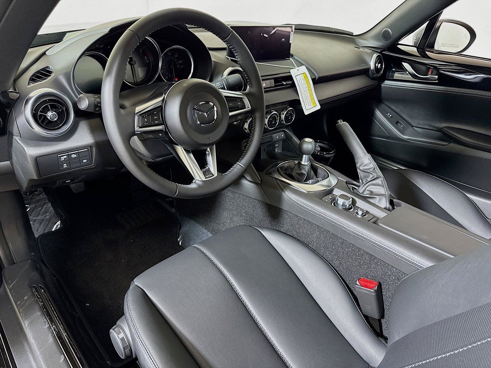 New 2026 MAZDA MX-5 Miata RF Grand Touring RWD image 5