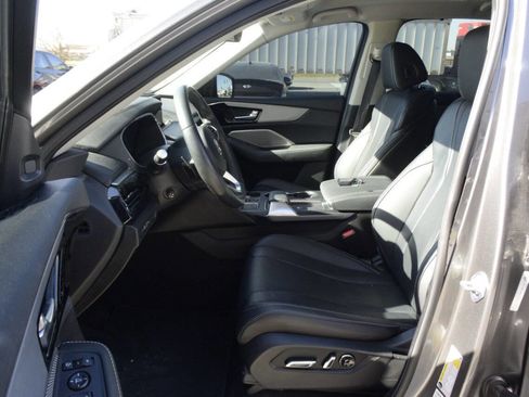 Used 2024 Acura MDX SH-AWD w/ Technology Package image 13