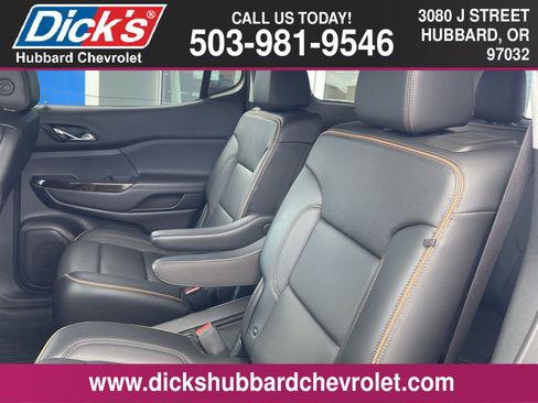 Used 2021 GMC Acadia AT4 w/ Technology Package AWD/4WD image 14