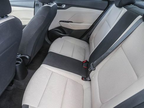 Certified 2022 Hyundai Accent SE image 20