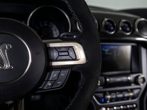 Used 2020 Ford Mustang Shelby GT350 w/ Technology Package image 39