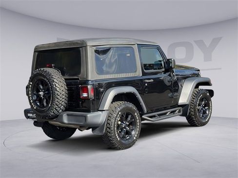 Used 2021 Jeep Wrangler Willys image 3