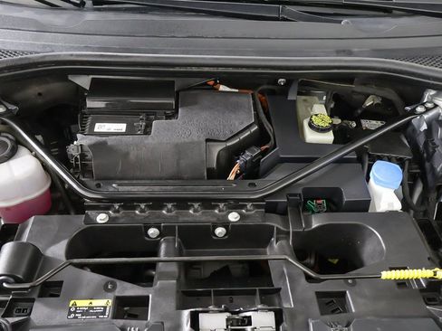 Used 2021 Volkswagen ID.4 Pro S w/ Gradient Package image 22