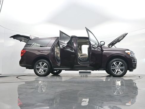 Used 2024 Ford Expedition Max Limited image 45