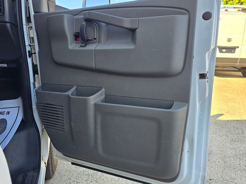 Used 2023 Chevrolet Express 3500 w/ Power Convenience Package RWD image 31