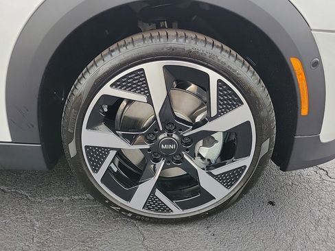 New 2025 MINI Cooper S image 8