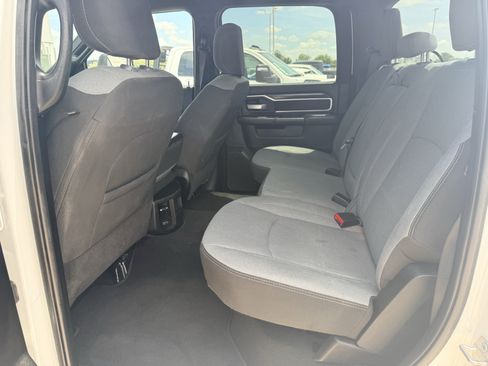 Used 2024 RAM 2500 Big Horn AWD/4WD image 27