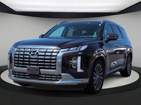 Used 2023 Hyundai Palisade Calligraphy w/ Cargo Package AWD/4WD image 4