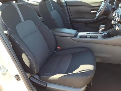 Used 2023 Nissan Sentra SV image 16