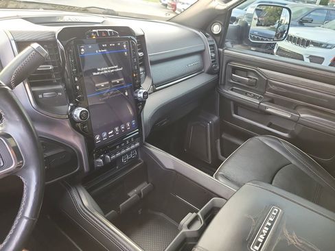 Used 2020 RAM 2500 Limited image 20