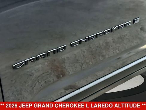 New 2026 Jeep Grand Cherokee L 4WD image 8