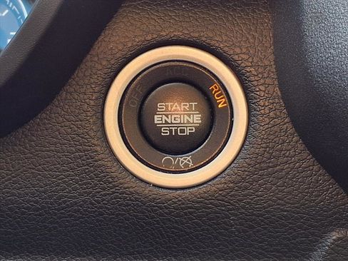 Used 2019 RAM 3500 Tradesman image 9