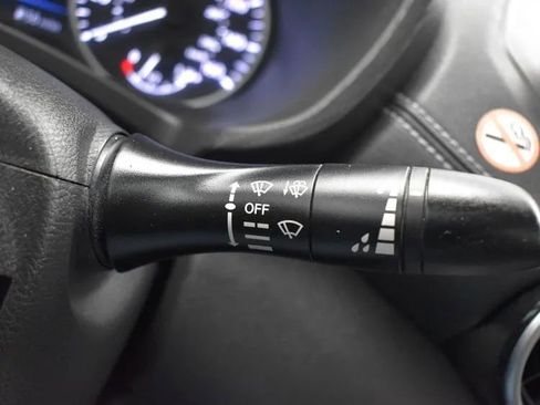 Used 2023 Nissan Sentra SV image 25